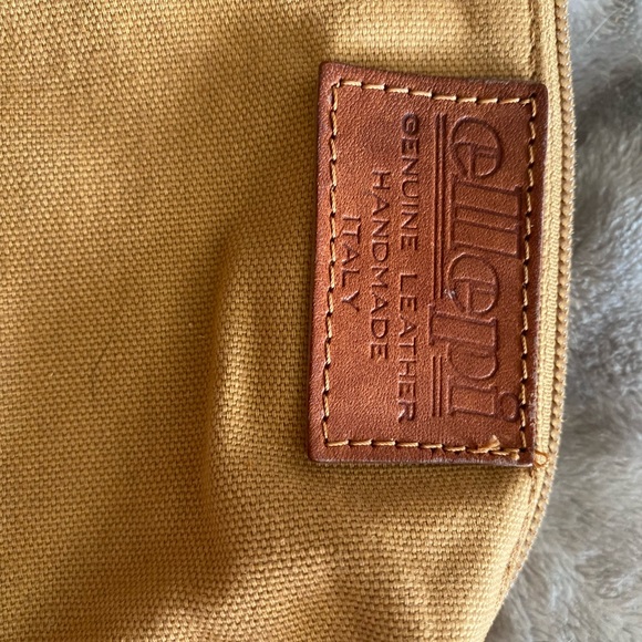 Handbag - Picture 6 of 7